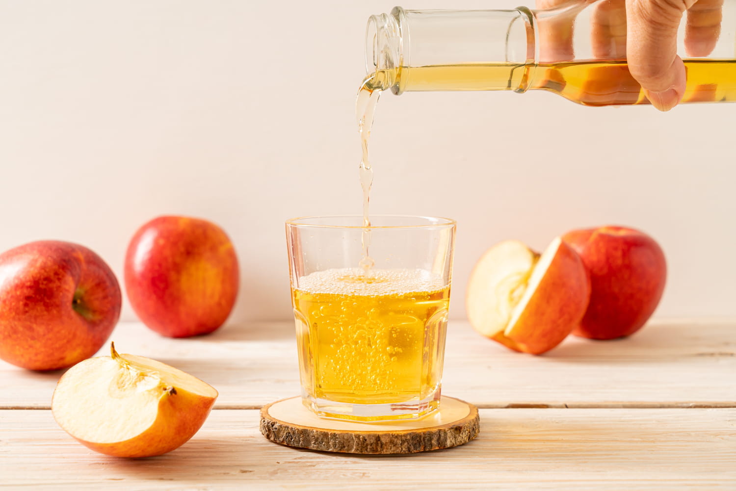 Vinaigre de cidre de pomme pour l'hygiène buccale