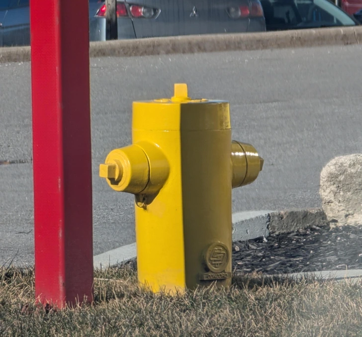 Illusion optique bouche d'incendie