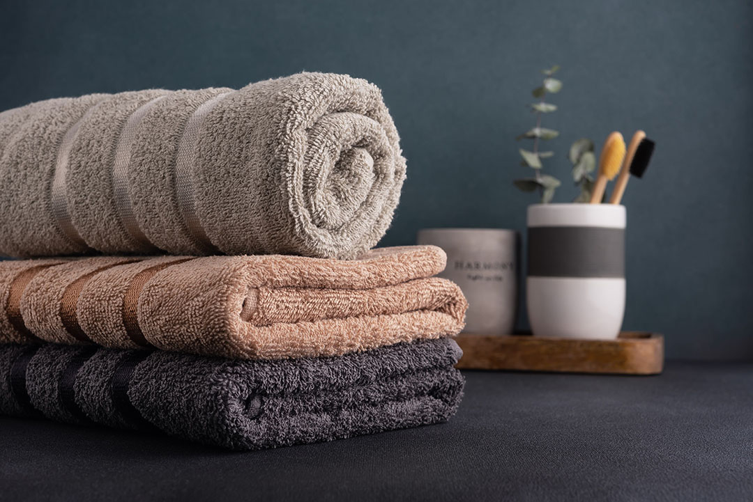 Détails tissés sur une serviette de bain