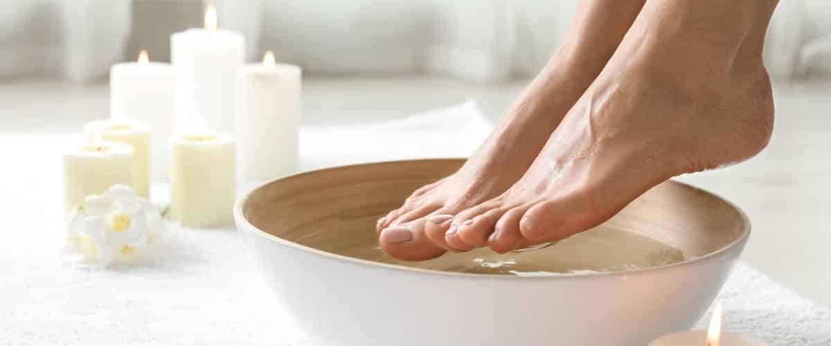Préparation d'un soin pour les pieds