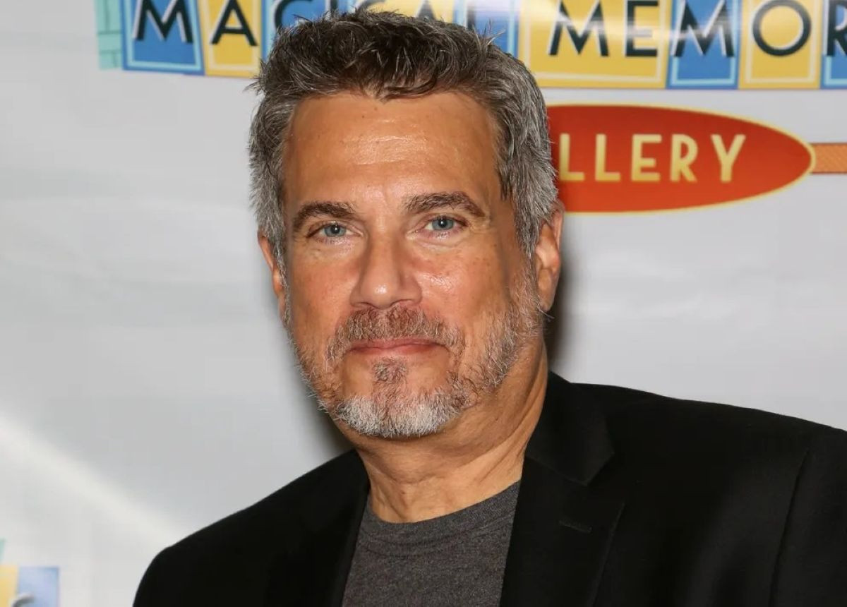 Robby Benson méditatif, symbolisant sa philosophie de vie