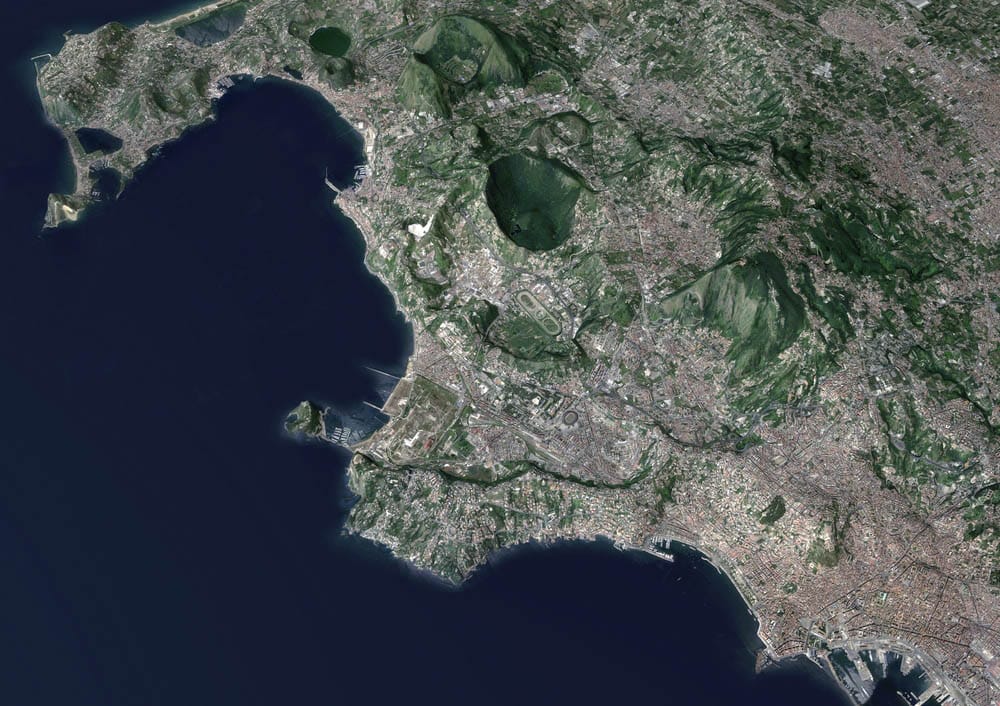 Nuage volcanique s'étendant sur l'Europe